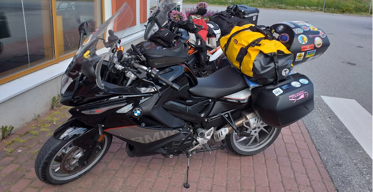 Bolsas Oasisand para viajar en moto
