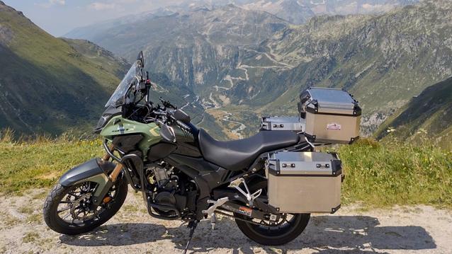 Honda CB500X: Alma funcional • MOTOVIAJEROS / Revista de viajes y rutas en  moto